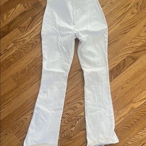 ALO Yoga White flare leggings